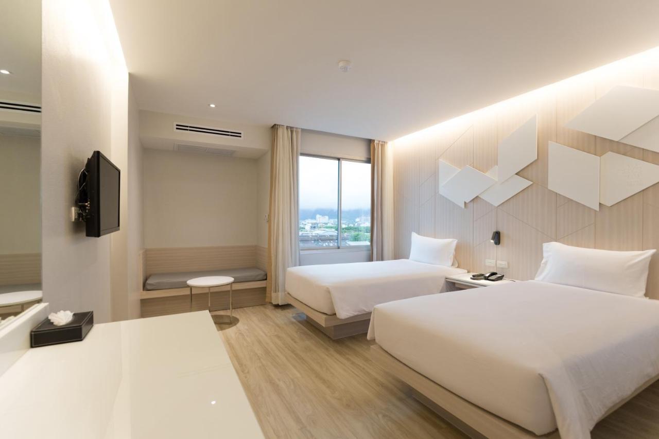 Crystal Hotel Hat Yai Extérieur photo